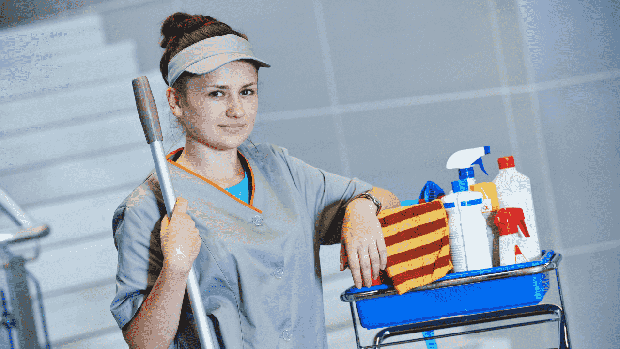 Працівник по утриманню чистоти