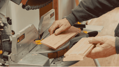 Працівник на виготовлення елементів до паркетної дошки